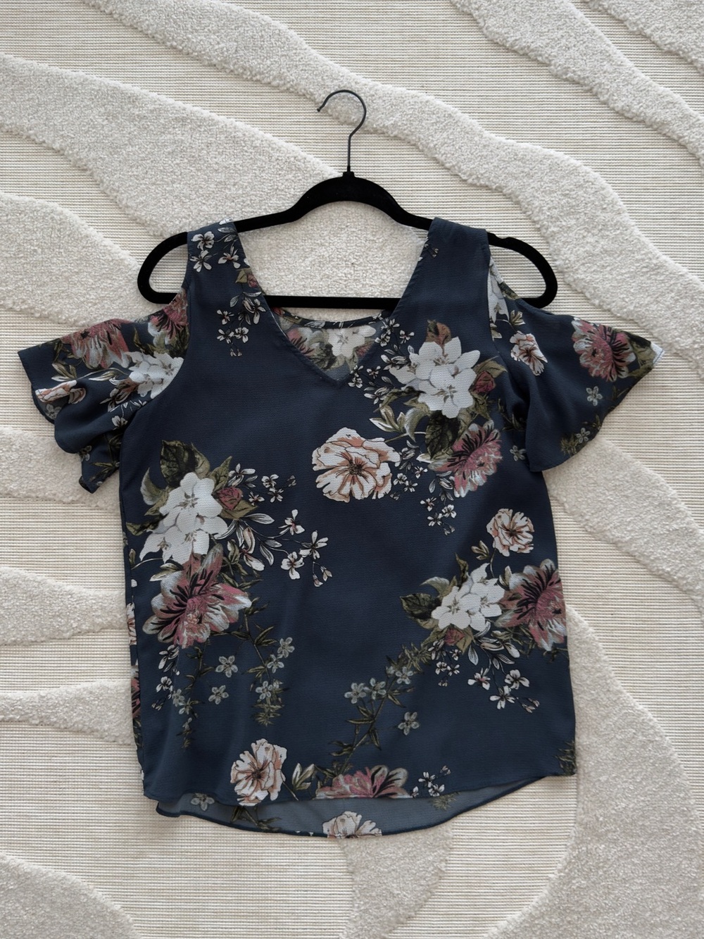 Floral cold shoulder v neck blouse